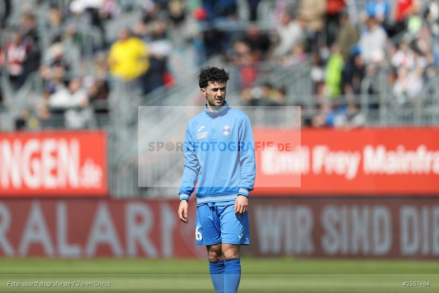 Fabio Maiolo, AKON Arena, Würzburg, 10.04.2023, sport, action, BFV, Fussball, 30. Spieltag, Regionalliga Bayern, FVI, FWK, FV Illertissen, FC Würzburger Kickers - Bild-ID: 2357964