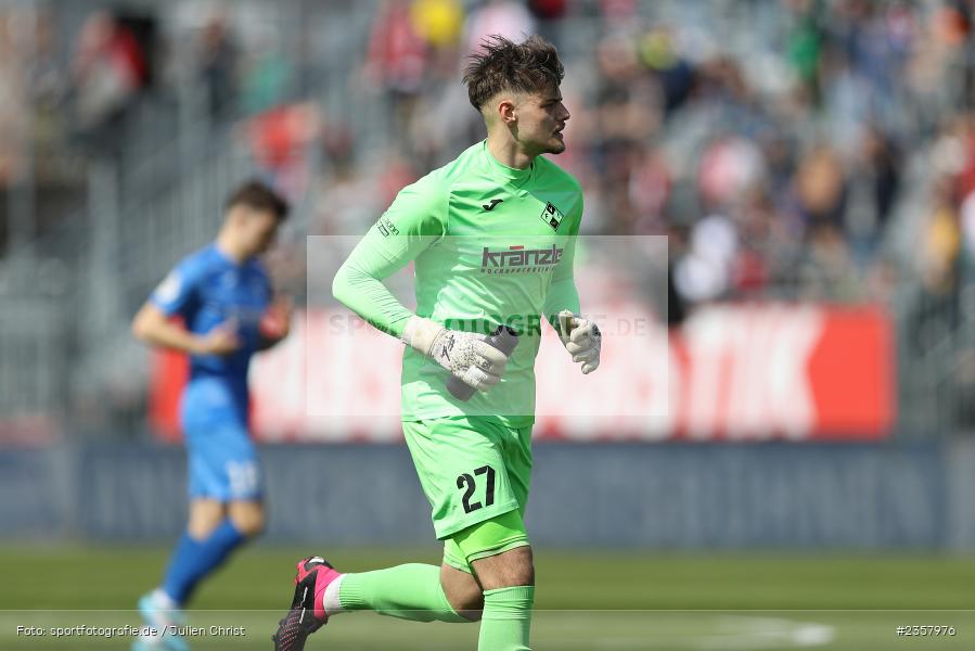 Malwin Zok, AKON Arena, Würzburg, 10.04.2023, sport, action, BFV, Fussball, 30. Spieltag, Regionalliga Bayern, FVI, FWK, FV Illertissen, FC Würzburger Kickers - Bild-ID: 2357976