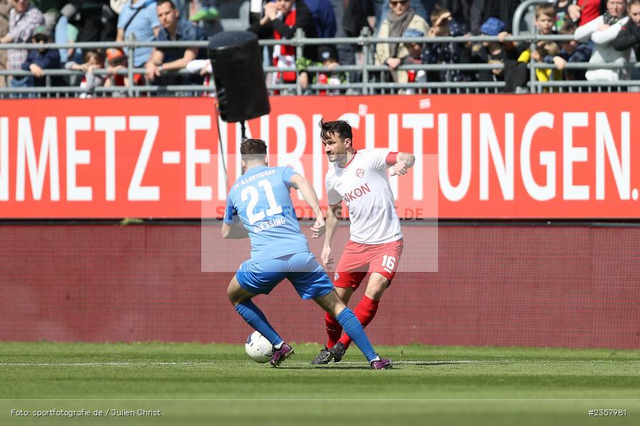 Peter Kurzweg, AKON Arena, Würzburg, 10.04.2023, sport, action, BFV, Fussball, 30. Spieltag, Regionalliga Bayern, FVI, FWK, FV Illertissen, FC Würzburger Kickers - Bild-ID: 2357981