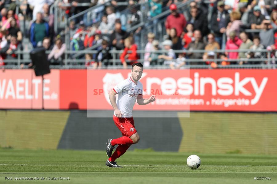 Peter Kurzweg, AKON Arena, Würzburg, 10.04.2023, sport, action, BFV, Fussball, 30. Spieltag, Regionalliga Bayern, FVI, FWK, FV Illertissen, FC Würzburger Kickers - Bild-ID: 2357986