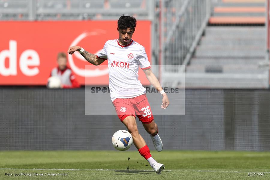 Andre Leipold, AKON Arena, Würzburg, 10.04.2023, sport, action, BFV, Fussball, 30. Spieltag, Regionalliga Bayern, FVI, FWK, FV Illertissen, FC Würzburger Kickers - Bild-ID: 2357990
