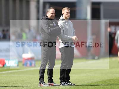 Fotos von FC Würzburger Kickers - FV Illertissen auf sportfotografie.de