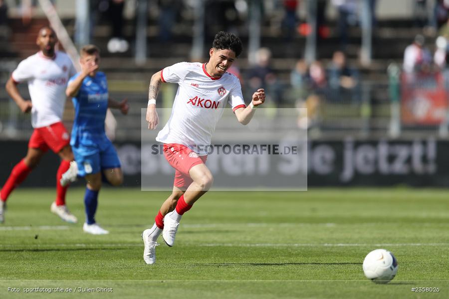 Andre Leipold, AKON Arena, Würzburg, 10.04.2023, sport, action, BFV, Fussball, 30. Spieltag, Regionalliga Bayern, FVI, FWK, FV Illertissen, FC Würzburger Kickers - Bild-ID: 2358026