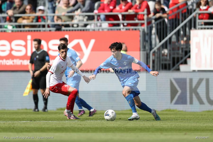 Fabio Maiolo, AKON Arena, Würzburg, 10.04.2023, sport, action, BFV, Fussball, 30. Spieltag, Regionalliga Bayern, FVI, FWK, FV Illertissen, FC Würzburger Kickers - Bild-ID: 2358091