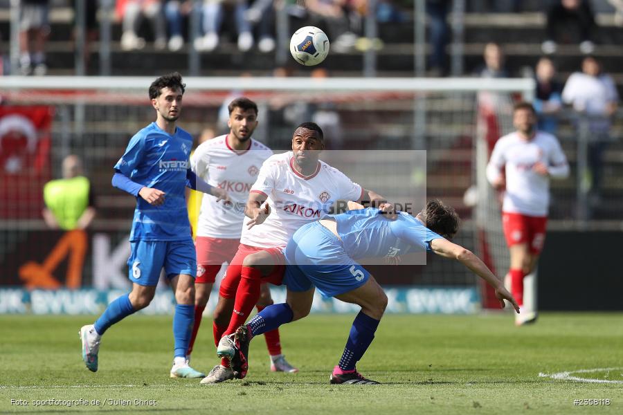 Saliou Sané, AKON Arena, Würzburg, 10.04.2023, sport, action, BFV, Fussball, 30. Spieltag, Regionalliga Bayern, FVI, FWK, FV Illertissen, FC Würzburger Kickers - Bild-ID: 2358118