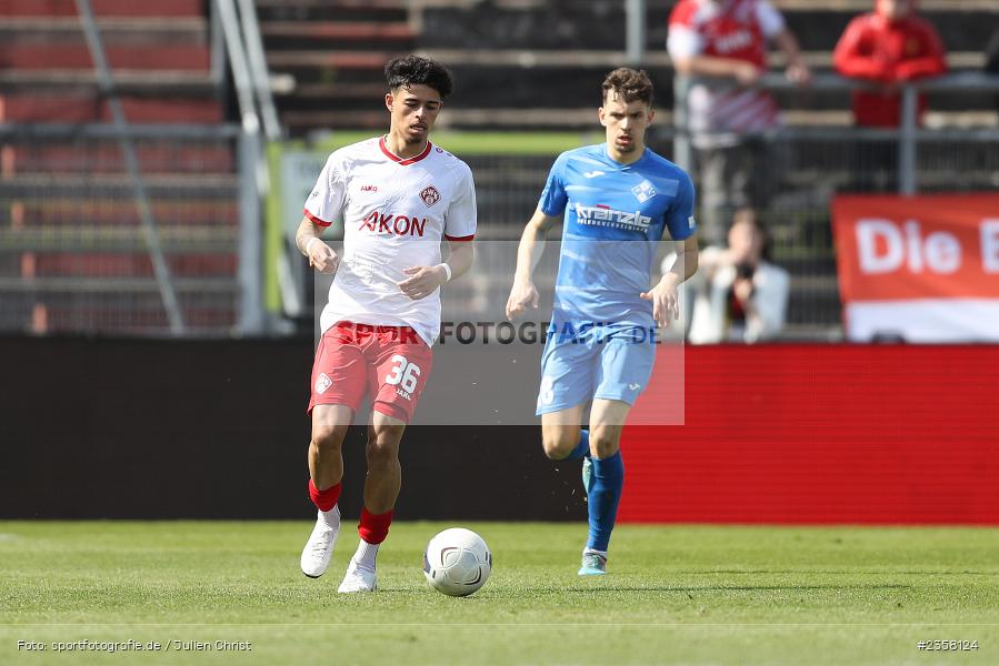 Andre Leipold, AKON Arena, Würzburg, 10.04.2023, sport, action, BFV, Fussball, 30. Spieltag, Regionalliga Bayern, FVI, FWK, FV Illertissen, FC Würzburger Kickers - Bild-ID: 2358124