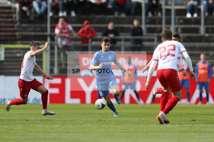 Marco Gölz, AKON Arena, Würzburg, 10.04.2023, sport, action, BFV, Fussball, 30. Spieltag, Regionalliga Bayern, FVI, FWK, FV Illertissen, FC Würzburger Kickers - Bild-ID: 2358224