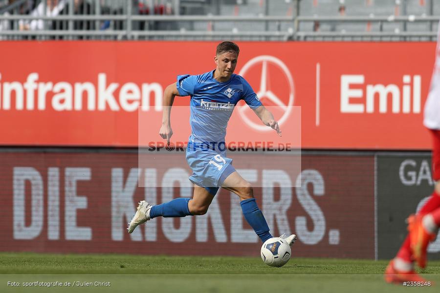 Nico Fundel, AKON Arena, Würzburg, 10.04.2023, sport, action, BFV, Fussball, 30. Spieltag, Regionalliga Bayern, FVI, FWK, FV Illertissen, FC Würzburger Kickers - Bild-ID: 2358248