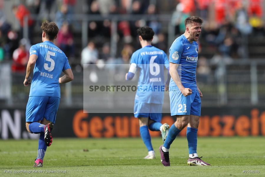 Yannick Glessing, AKON Arena, Würzburg, 10.04.2023, sport, action, BFV, Fussball, 30. Spieltag, Regionalliga Bayern, FVI, FWK, FV Illertissen, FC Würzburger Kickers - Bild-ID: 2358280