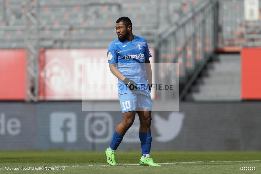 Kento Teranuma, AKON Arena, Würzburg, 10.04.2023, sport, action, BFV, Fussball, 30. Spieltag, Regionalliga Bayern, FVI, FWK, FV Illertissen, FC Würzburger Kickers - Bild-ID: 2358283