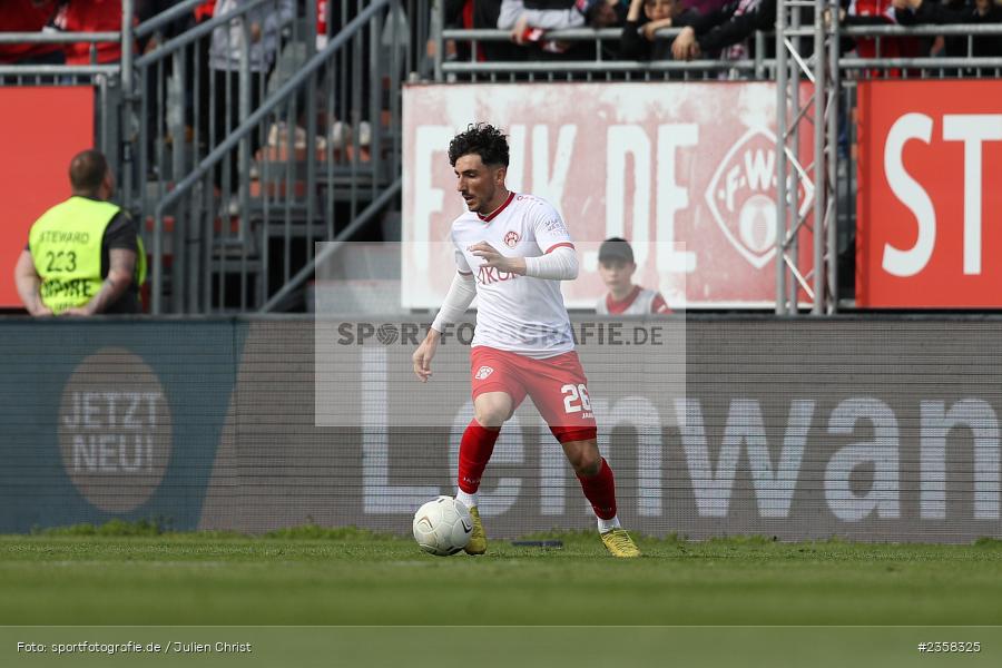 Domenico Alberico, AKON Arena, Würzburg, 10.04.2023, sport, action, BFV, Fussball, 30. Spieltag, Regionalliga Bayern, FVI, FWK, FV Illertissen, FC Würzburger Kickers - Bild-ID: 2358325