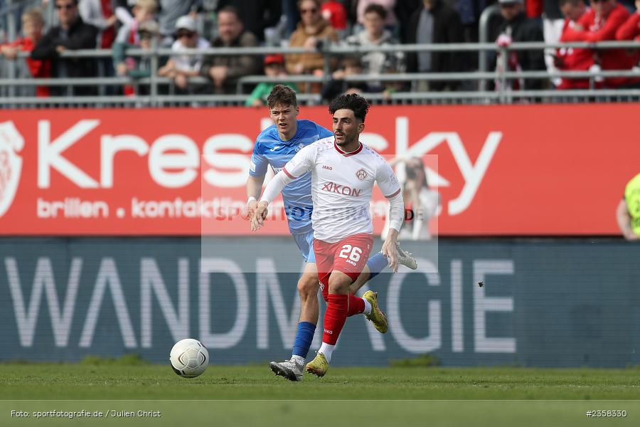 Domenico Alberico, AKON Arena, Würzburg, 10.04.2023, sport, action, BFV, Fussball, 30. Spieltag, Regionalliga Bayern, FVI, FWK, FV Illertissen, FC Würzburger Kickers - Bild-ID: 2358330