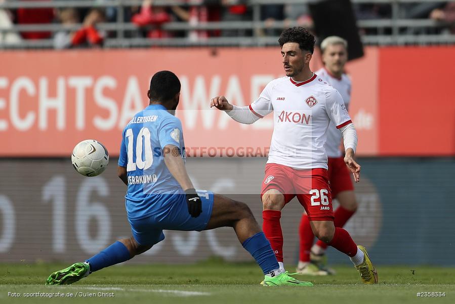 Domenico Alberico, AKON Arena, Würzburg, 10.04.2023, sport, action, BFV, Fussball, 30. Spieltag, Regionalliga Bayern, FVI, FWK, FV Illertissen, FC Würzburger Kickers - Bild-ID: 2358334