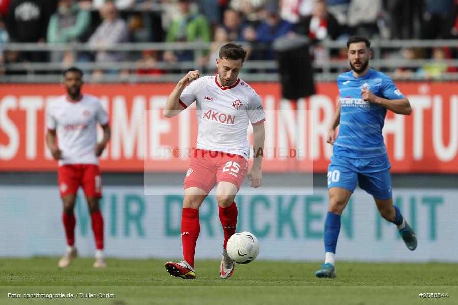 Dominik Meisel, AKON Arena, Würzburg, 10.04.2023, sport, action, BFV, Fussball, 30. Spieltag, Regionalliga Bayern, FVI, FWK, FV Illertissen, FC Würzburger Kickers - Bild-ID: 2358344