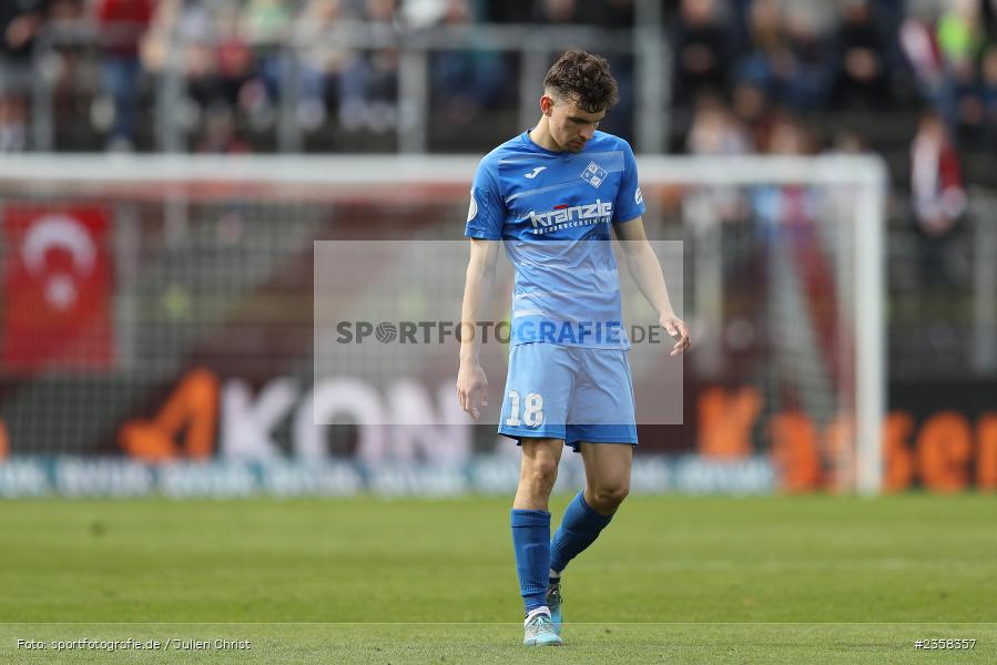 Marco Gölz, AKON Arena, Würzburg, 10.04.2023, sport, action, BFV, Fussball, 30. Spieltag, Regionalliga Bayern, FVI, FWK, FV Illertissen, FC Würzburger Kickers - Bild-ID: 2358357