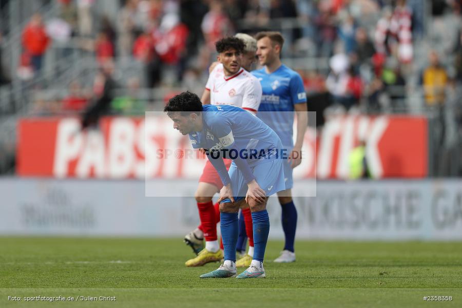 Fabio Maiolo, AKON Arena, Würzburg, 10.04.2023, sport, action, BFV, Fussball, 30. Spieltag, Regionalliga Bayern, FVI, FWK, FV Illertissen, FC Würzburger Kickers - Bild-ID: 2358358