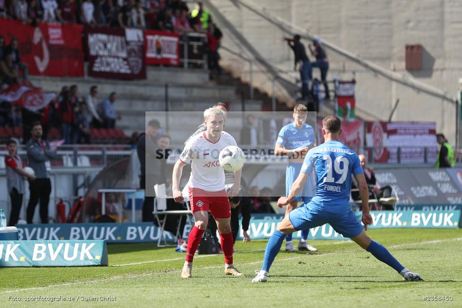 Thomas Haas, AKON Arena, Würzburg, 10.04.2023, sport, action, BFV, Fussball, 30. Spieltag, Regionalliga Bayern, FVI, FWK, FV Illertissen, FC Würzburger Kickers - Bild-ID: 2358450
