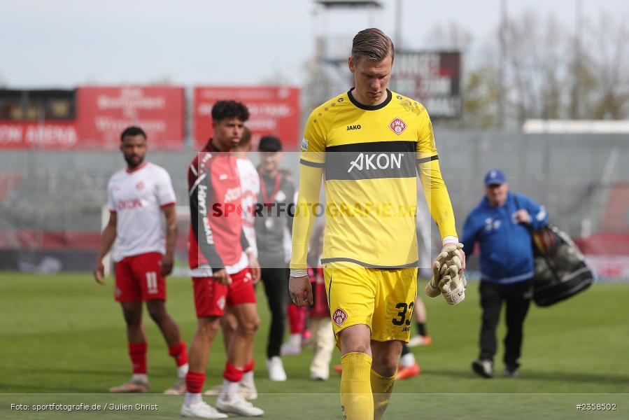 Eric Verstappen, AKON Arena, Würzburg, 10.04.2023, sport, action, BFV, Fussball, 30. Spieltag, Regionalliga Bayern, FVI, FWK, FV Illertissen, FC Würzburger Kickers - Bild-ID: 2358502
