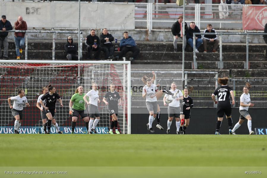 Isabell Kastner, AKON Arena, Würzburg, 11.04.2023, sport, action, BFV, Fussball, BFV-Verbandspokal, Bayernliga, Regionalliga, FFC, FWK, 1. FFC Hof, FC Würzburger Kickers - Bild-ID: 2358576