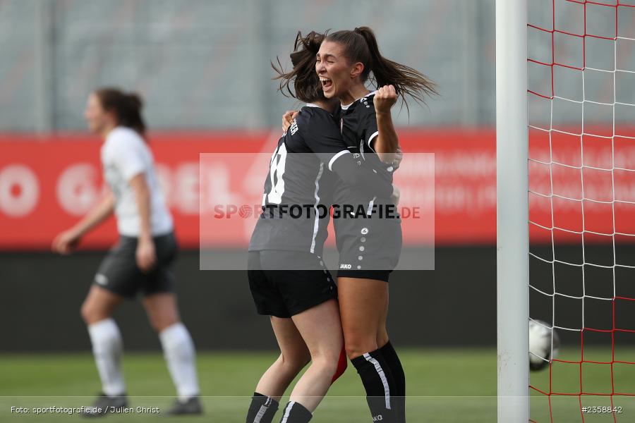 Sophia Klärle, AKON Arena, Würzburg, 11.04.2023, sport, action, BFV, Fussball, BFV-Verbandspokal, Bayernliga, Regionalliga, FFC, FWK, 1. FFC Hof, FC Würzburger Kickers - Bild-ID: 2358842