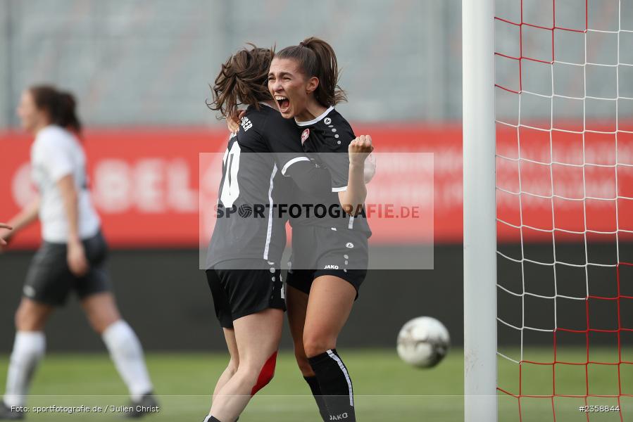 Sophia Klärle, AKON Arena, Würzburg, 11.04.2023, sport, action, BFV, Fussball, BFV-Verbandspokal, Bayernliga, Regionalliga, FFC, FWK, 1. FFC Hof, FC Würzburger Kickers - Bild-ID: 2358844