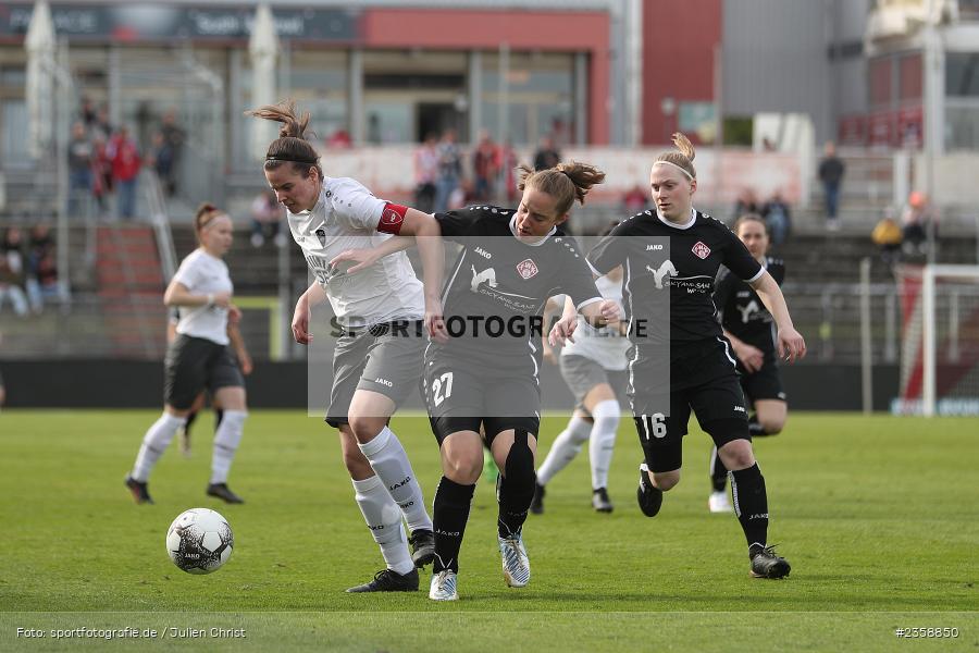 Isabell Kastner, AKON Arena, Würzburg, 11.04.2023, sport, action, BFV, Fussball, BFV-Verbandspokal, Bayernliga, Regionalliga, FFC, FWK, 1. FFC Hof, FC Würzburger Kickers - Bild-ID: 2358850