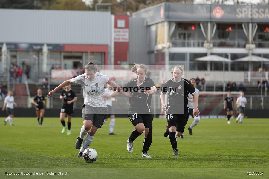 Isabell Kastner, AKON Arena, Würzburg, 11.04.2023, sport, action, BFV, Fussball, BFV-Verbandspokal, Bayernliga, Regionalliga, FFC, FWK, 1. FFC Hof, FC Würzburger Kickers - Bild-ID: 2358867