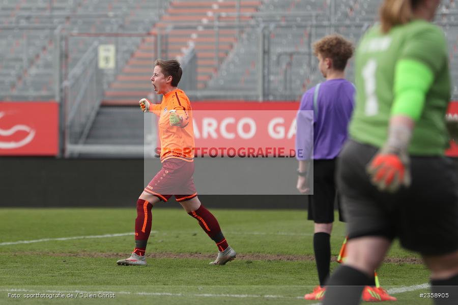 Luisa Sterzenbach, AKON Arena, Würzburg, 11.04.2023, sport, action, BFV, Fussball, BFV-Verbandspokal, Bayernliga, Regionalliga, FFC, FWK, 1. FFC Hof, FC Würzburger Kickers - Bild-ID: 2358905