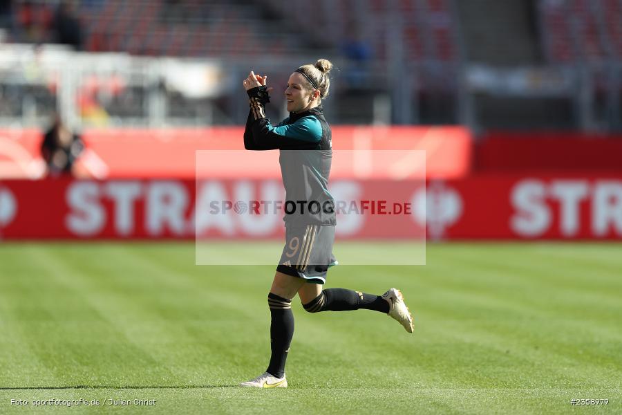 Svenja Huth, Max-Morlock-Stadion, Nürnberg, 12.04.2023, sport, action, Fussball, DFB, FIFA, UEFA, Freundschaftsspiel, BRA, GER, Frauen-Nationalmannschaft, Brasilien, Deutschland - Bild-ID: 2358979