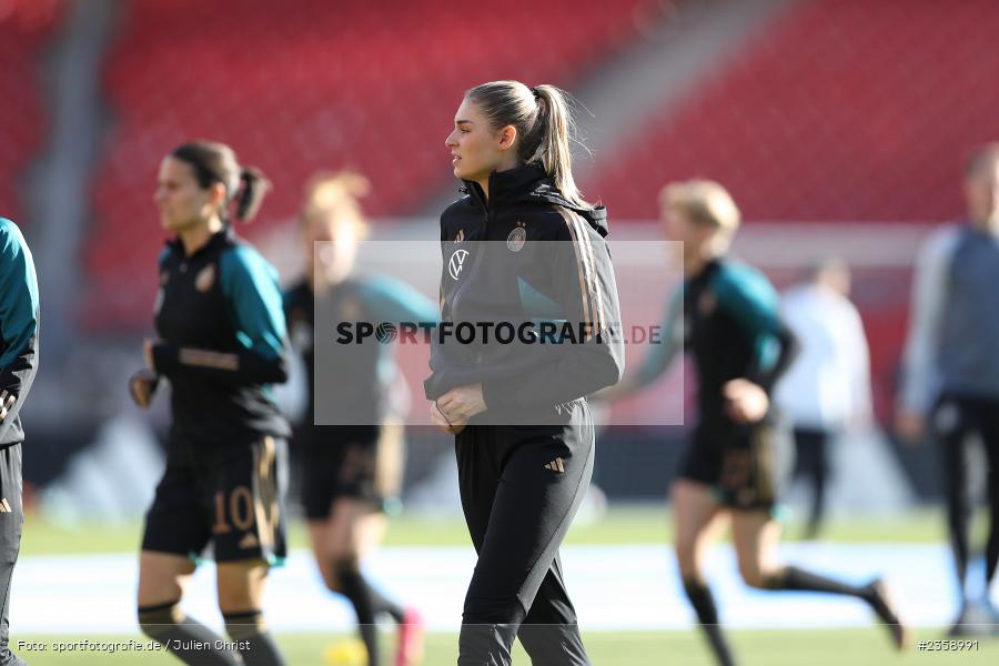 Jule Brand, Max-Morlock-Stadion, Nürnberg, 12.04.2023, sport, action, Fussball, DFB, FIFA, UEFA, Freundschaftsspiel, BRA, GER, Frauen-Nationalmannschaft, Brasilien, Deutschland - Bild-ID: 2358991 Jule Brand, Max-Morlock-Stadion, Nürnberg, 12.04.2023, sport, action, Fussball, DFB, FIFA, UEFA, Freundschaftsspiel, BRA, GER, Frauen-Nationalmannschaft, Brasilien, Deutschland - Bild-ID: 2358991