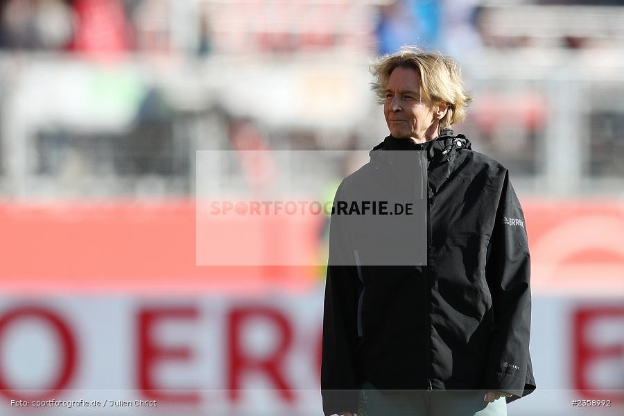Martina Voss-Tecklenburg, Max-Morlock-Stadion, Nürnberg, 12.04.2023, sport, action, Fussball, DFB, FIFA, UEFA, Freundschaftsspiel, BRA, GER, Frauen-Nationalmannschaft, Brasilien, Deutschland - Bild-ID: 2358992 Martina Voss-Tecklenburg, Max-Morlock-Stadion, Nürnberg, 12.04.2023, sport, action, Fussball, DFB, FIFA, UEFA, Freundschaftsspiel, BRA, GER, Frauen-Nationalmannschaft, Brasilien, Deutschland - Bild-ID: 2358992