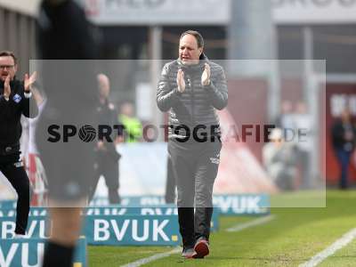 Fotos von FC Würzburger Kickers - FV Illertissen auf sportfotografie.de