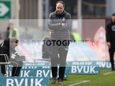 Fotos von FC Würzburger Kickers - FV Illertissen auf sportfotografie.de