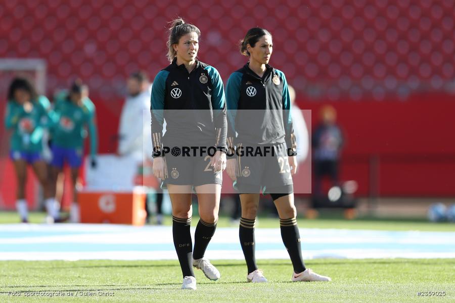 Chantal Hagel, Max-Morlock-Stadion, Nürnberg, 12.04.2023, sport, action, Fussball, DFB, FIFA, UEFA, Freundschaftsspiel, BRA, GER, Frauen-Nationalmannschaft, Brasilien, Deutschland - Bild-ID: 2359025 Chantal Hagel, Max-Morlock-Stadion, Nürnberg, 12.04.2023, sport, action, Fussball, DFB, FIFA, UEFA, Freundschaftsspiel, BRA, GER, Frauen-Nationalmannschaft, Brasilien, Deutschland - Bild-ID: 2359025