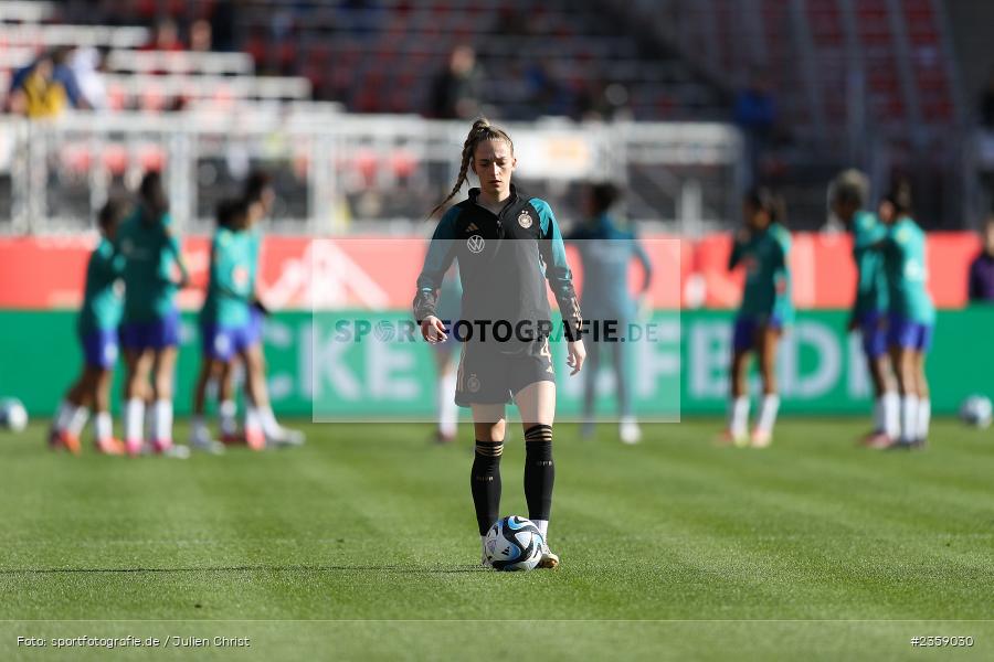 Sophia Kleinherne, Max-Morlock-Stadion, Nürnberg, 12.04.2023, sport, action, Fussball, DFB, FIFA, UEFA, Freundschaftsspiel, BRA, GER, Frauen-Nationalmannschaft, Brasilien, Deutschland - Bild-ID: 2359030 Sophia Kleinherne, Max-Morlock-Stadion, Nürnberg, 12.04.2023, sport, action, Fussball, DFB, FIFA, UEFA, Freundschaftsspiel, BRA, GER, Frauen-Nationalmannschaft, Brasilien, Deutschland - Bild-ID: 2359030