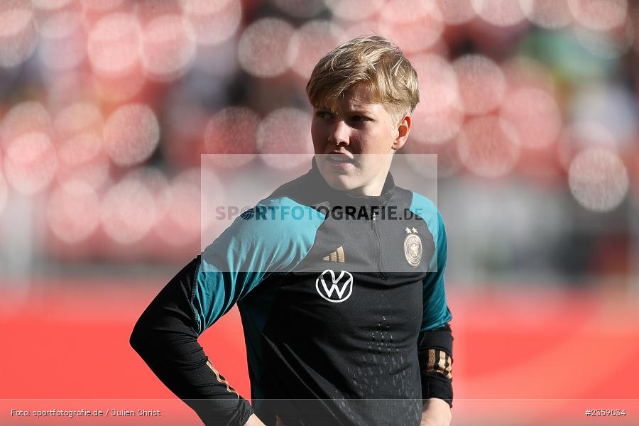 Paulina Krumbiegel, Max-Morlock-Stadion, Nürnberg, 12.04.2023, sport, action, Fussball, DFB, FIFA, UEFA, Freundschaftsspiel, BRA, GER, Frauen-Nationalmannschaft, Brasilien, Deutschland - Bild-ID: 2359034 Paulina Krumbiegel, Max-Morlock-Stadion, Nürnberg, 12.04.2023, sport, action, Fussball, DFB, FIFA, UEFA, Freundschaftsspiel, BRA, GER, Frauen-Nationalmannschaft, Brasilien, Deutschland - Bild-ID: 2359034