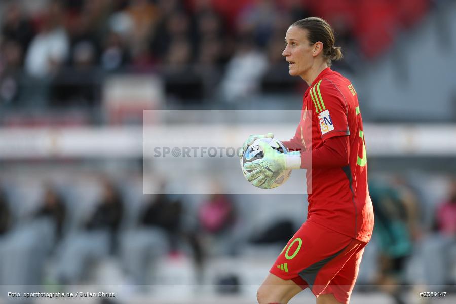 Ann-Katrin Berger, Max-Morlock-Stadion, Nürnberg, 12.04.2023, sport, action, Fussball, DFB, FIFA, UEFA, Freundschaftsspiel, BRA, GER, Frauen-Nationalmannschaft, Brasilien, Deutschland - Bild-ID: 2359147