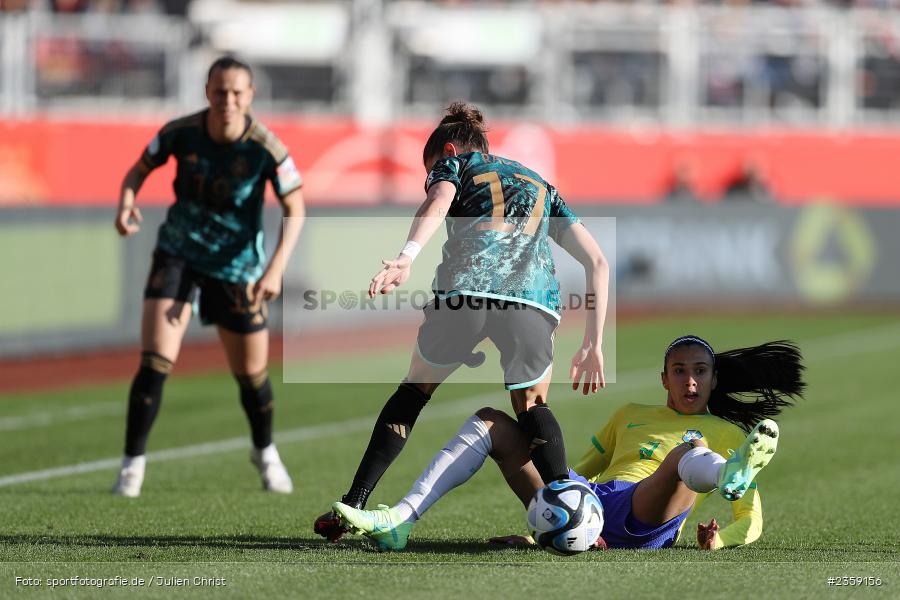 Antonia Silva, Max-Morlock-Stadion, Nürnberg, 12.04.2023, sport, action, Fussball, DFB, FIFA, UEFA, Freundschaftsspiel, BRA, GER, Frauen-Nationalmannschaft, Brasilien, Deutschland - Bild-ID: 2359156