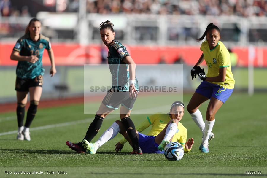 Antonia Silva, Max-Morlock-Stadion, Nürnberg, 12.04.2023, sport, action, Fussball, DFB, FIFA, UEFA, Freundschaftsspiel, BRA, GER, Frauen-Nationalmannschaft, Brasilien, Deutschland - Bild-ID: 2359158