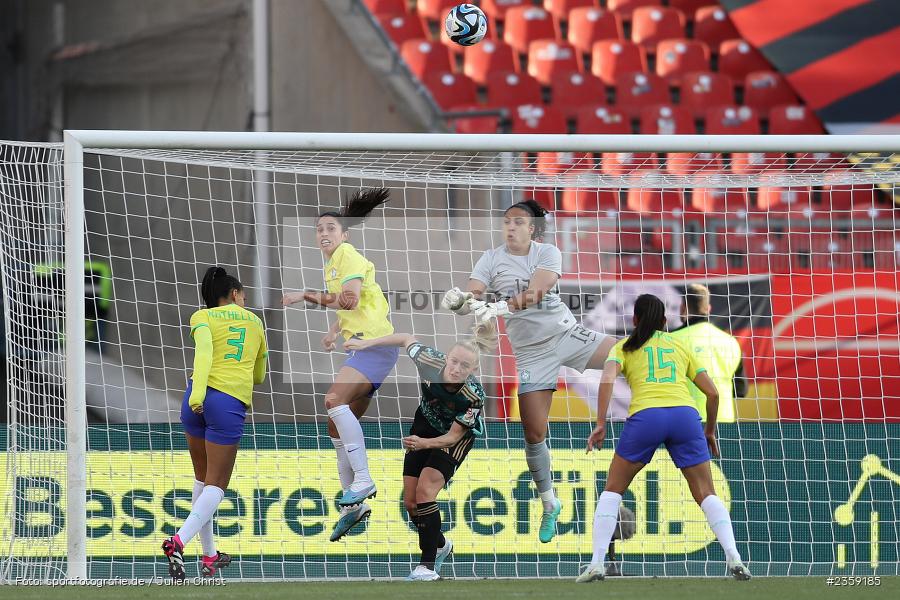 Leticia Silva, Max-Morlock-Stadion, Nürnberg, 12.04.2023, sport, action, Fussball, DFB, FIFA, UEFA, Freundschaftsspiel, BRA, GER, Frauen-Nationalmannschaft, Brasilien, Deutschland - Bild-ID: 2359185 Leticia Silva, Max-Morlock-Stadion, Nürnberg, 12.04.2023, sport, action, Fussball, DFB, FIFA, UEFA, Freundschaftsspiel, BRA, GER, Frauen-Nationalmannschaft, Brasilien, Deutschland - Bild-ID: 2359185