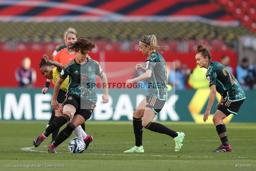 Lena Sophie Oberdorf, Max-Morlock-Stadion, Nürnberg, 12.04.2023, sport, action, Fussball, DFB, FIFA, UEFA, Freundschaftsspiel, BRA, GER, Frauen-Nationalmannschaft, Brasilien, Deutschland - Bild-ID: 2359195 Lena Sophie Oberdorf, Max-Morlock-Stadion, Nürnberg, 12.04.2023, sport, action, Fussball, DFB, FIFA, UEFA, Freundschaftsspiel, BRA, GER, Frauen-Nationalmannschaft, Brasilien, Deutschland - Bild-ID: 2359195