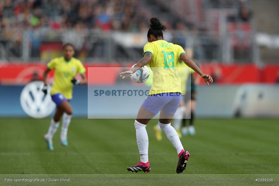 Geyse Da Silva Ferreira, Max-Morlock-Stadion, Nürnberg, 12.04.2023, sport, action, Fussball, DFB, FIFA, UEFA, Freundschaftsspiel, BRA, GER, Frauen-Nationalmannschaft, Brasilien, Deutschland - Bild-ID: 2359205 Geyse Da Silva Ferreira, Max-Morlock-Stadion, Nürnberg, 12.04.2023, sport, action, Fussball, DFB, FIFA, UEFA, Freundschaftsspiel, BRA, GER, Frauen-Nationalmannschaft, Brasilien, Deutschland - Bild-ID: 2359205