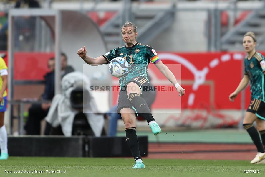 Alexandra Popp, Max-Morlock-Stadion, Nürnberg, 12.04.2023, sport, action, Fussball, DFB, FIFA, UEFA, Freundschaftsspiel, BRA, GER, Frauen-Nationalmannschaft, Brasilien, Deutschland - Bild-ID: 2359212 Alexandra Popp, Max-Morlock-Stadion, Nürnberg, 12.04.2023, sport, action, Fussball, DFB, FIFA, UEFA, Freundschaftsspiel, BRA, GER, Frauen-Nationalmannschaft, Brasilien, Deutschland - Bild-ID: 2359212