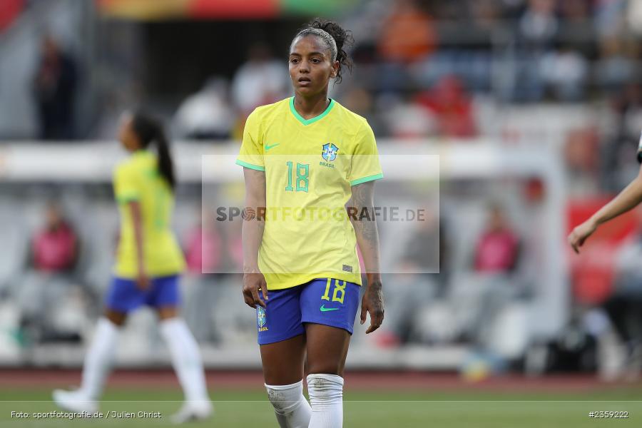 Geyse Da Silva Ferreira, Max-Morlock-Stadion, Nürnberg, 12.04.2023, sport, action, Fussball, DFB, FIFA, UEFA, Freundschaftsspiel, BRA, GER, Frauen-Nationalmannschaft, Brasilien, Deutschland - Bild-ID: 2359222