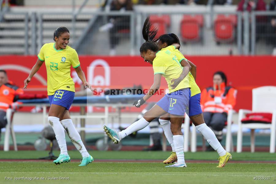 Gabi Nunes, Max-Morlock-Stadion, Nürnberg, 12.04.2023, sport, action, Fussball, DFB, FIFA, UEFA, Freundschaftsspiel, BRA, GER, Frauen-Nationalmannschaft, Brasilien, Deutschland - Bild-ID: 2359227