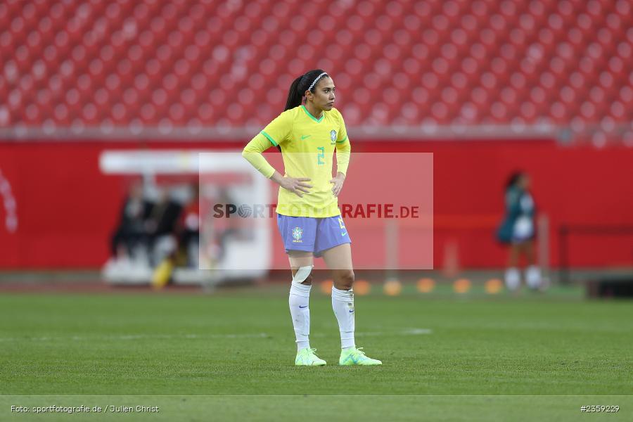 Antonia Silva, Max-Morlock-Stadion, Nürnberg, 12.04.2023, sport, action, Fussball, DFB, FIFA, UEFA, Freundschaftsspiel, BRA, GER, Frauen-Nationalmannschaft, Brasilien, Deutschland - Bild-ID: 2359229