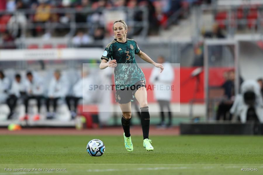 Kathrin Hendrich, Max-Morlock-Stadion, Nürnberg, 12.04.2023, sport, action, Fussball, DFB, FIFA, UEFA, Freundschaftsspiel, BRA, GER, Frauen-Nationalmannschaft, Brasilien, Deutschland - Bild-ID: 2359240