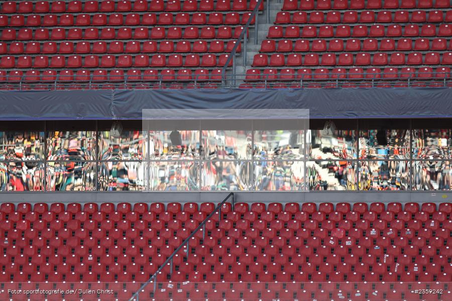 Fans, Spiegelung, Leere Tribüne, Max-Morlock-Stadion, Nürnberg, 12.04.2023, sport, action, Fussball, DFB, FIFA, UEFA, Freundschaftsspiel, BRA, GER, Frauen-Nationalmannschaft, Brasilien, Deutschland - Bild-ID: 2359242