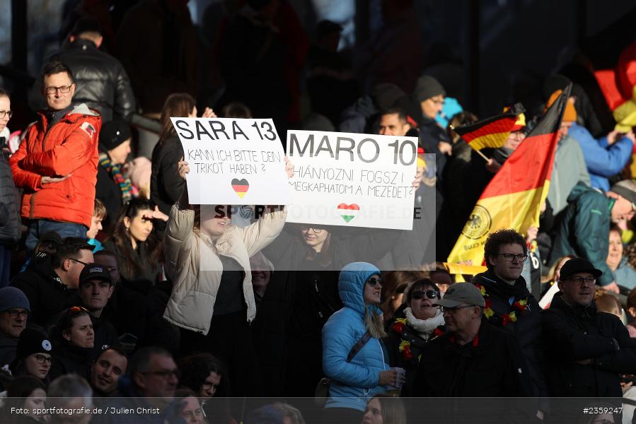 Max-Morlock-Stadion, Nürnberg, 12.04.2023, sport, action, Fussball, DFB, FIFA, UEFA, Freundschaftsspiel, BRA, GER, Frauen-Nationalmannschaft, Brasilien, Deutschland - Bild-ID: 2359247