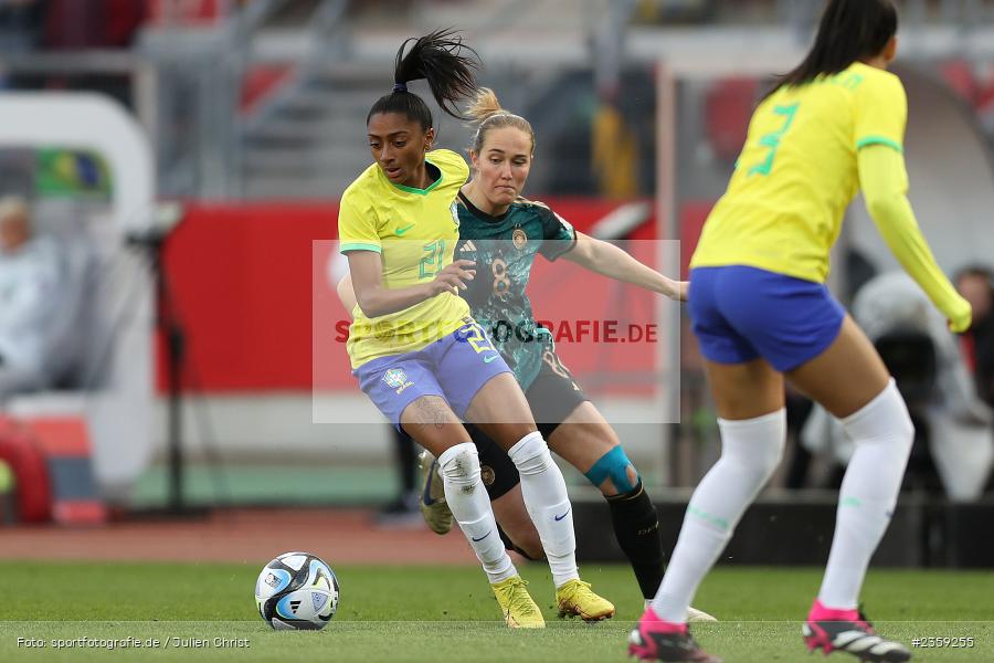 Kerolin Ferraz, Max-Morlock-Stadion, Nürnberg, 12.04.2023, sport, action, Fussball, DFB, FIFA, UEFA, Freundschaftsspiel, BRA, GER, Frauen-Nationalmannschaft, Brasilien, Deutschland - Bild-ID: 2359255